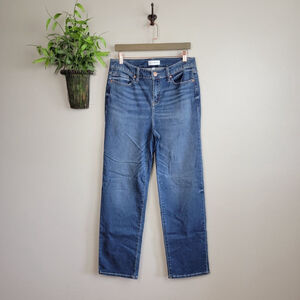 Lane Bryant 14/16 High Rise Straight Fit Genius Flex Magic Waistband Jeans